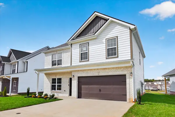 1336 Mourning Cloak Dr, Clarksville, TN 37043
