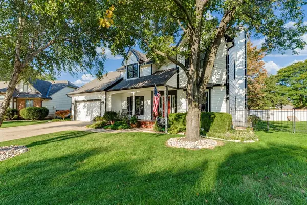 2423 N Vinegate, Wichita, KS 67226