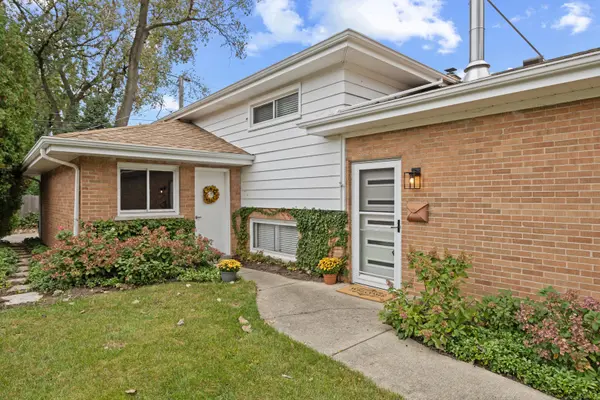 248 Glenview RD, Glenview, IL 60025