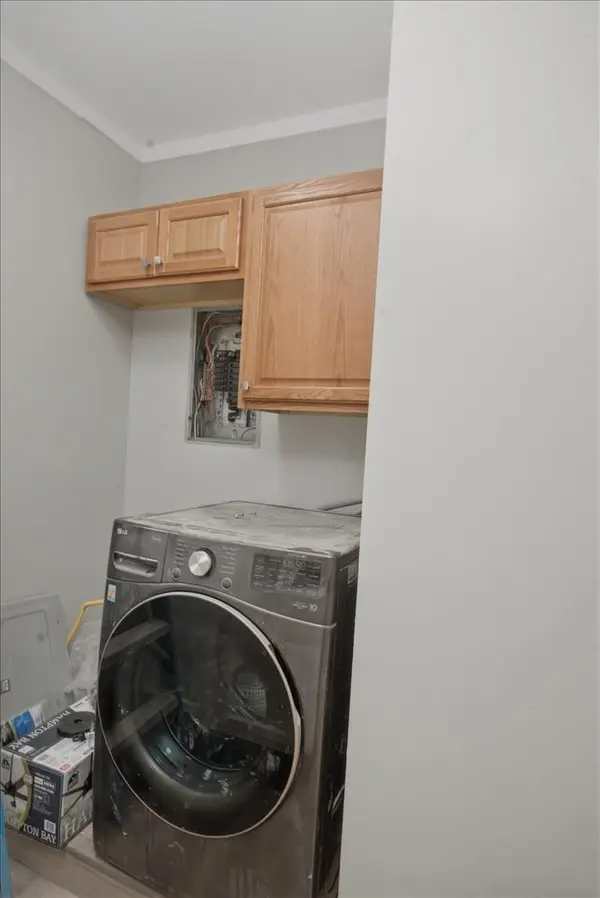 5742 N Rockwell ST #2, Chicago, IL 60659