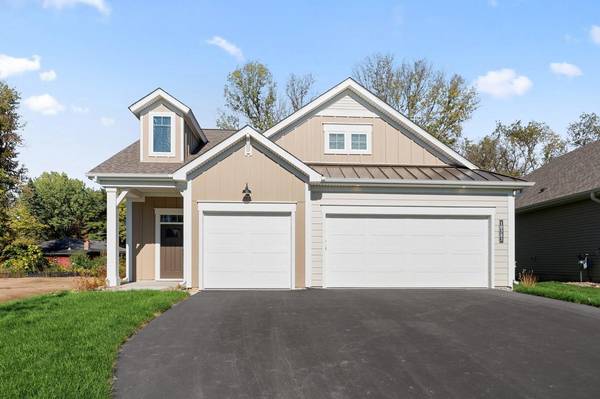 10583 Mississippi Dunes TRL S, Cottage Grove, MN 55016