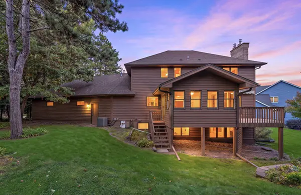 1289 Donegal Bay, Woodbury, MN 55125