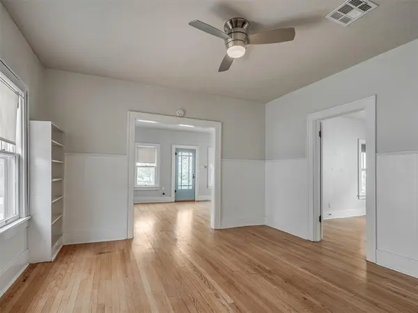 505 N Park PL, Guthrie, OK 73044