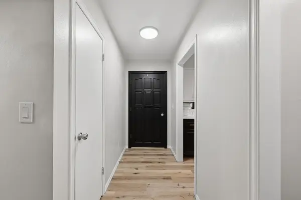 4001 W Bella Vista, Wichita, KS 67212