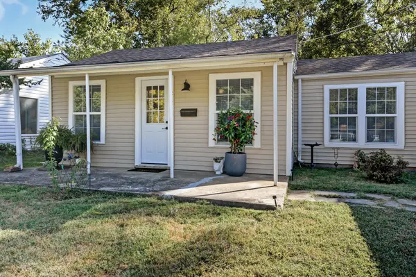 2126 S Hampton AVE, Springfield, MO 65807
