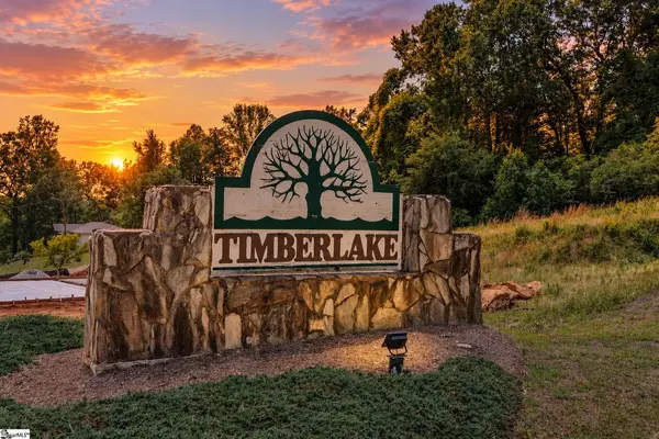 112 Timberlake CIR, Inman, SC 29349