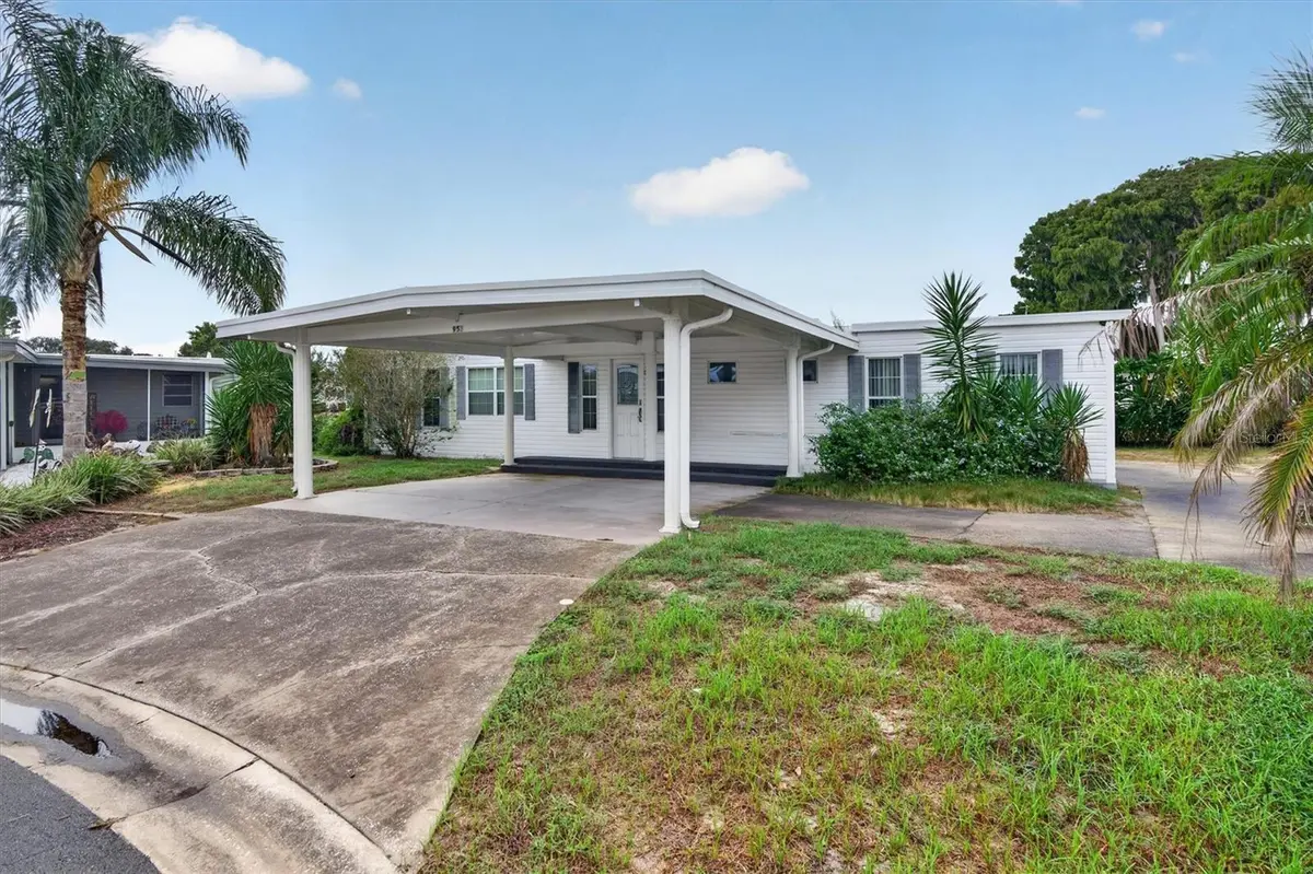 953 TODD WAY, Tavares, FL 32778