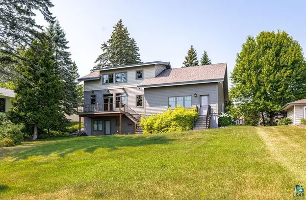 5220 London Rd, Duluth, MN 55804