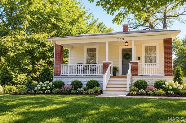 703 Fairview AVE, Alton, IL 62002