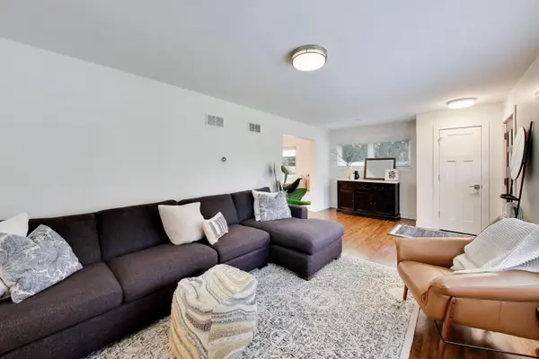 304 W Graham AVE, Lombard, IL 60148