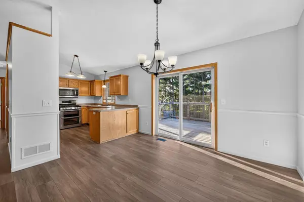 5660 Highland TRL, Big Lake, MN 55309