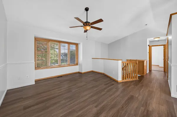 5660 Highland TRL, Big Lake, MN 55309