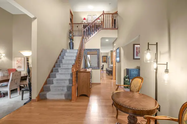 10512 Hidden Oaks LN N, Champlin, MN 55369