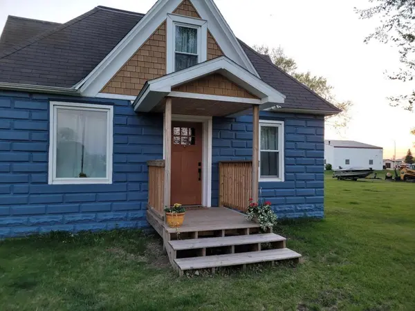 97 Elm AVE S, Ottertail, MN 56571