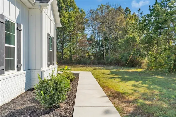 114 Cunningham Ln, Shelbyville, TN 37160