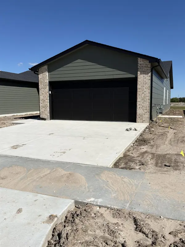 2912 S Denene, Wichita, KS 67215