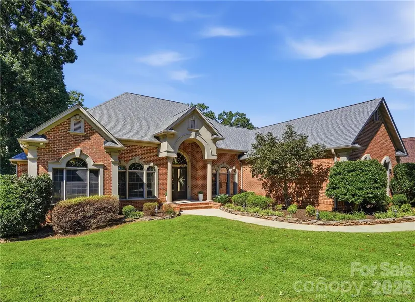 2469 Stoneview CT, Denver, NC 28037