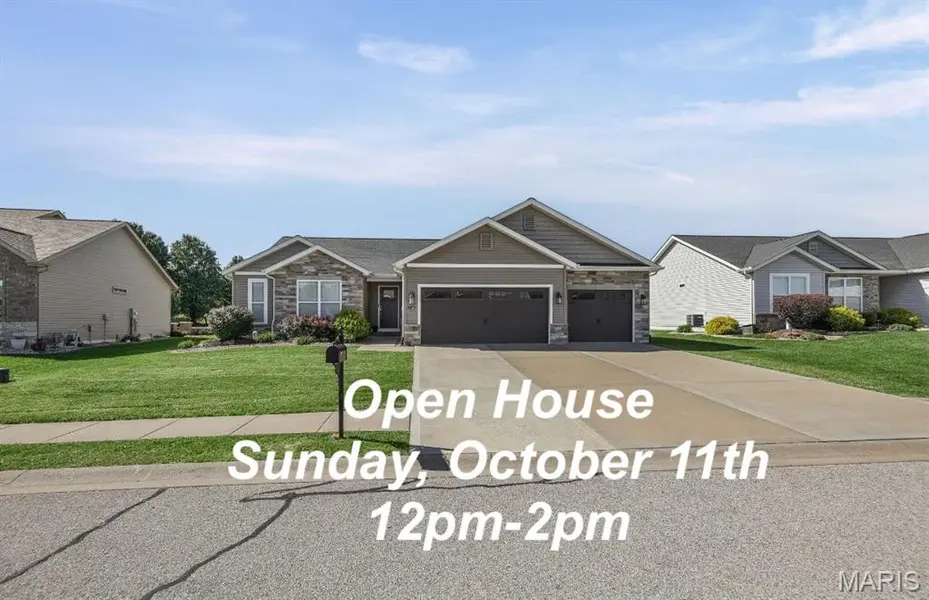 2146 Tuscany Ridge CT, Maryville, IL 62062