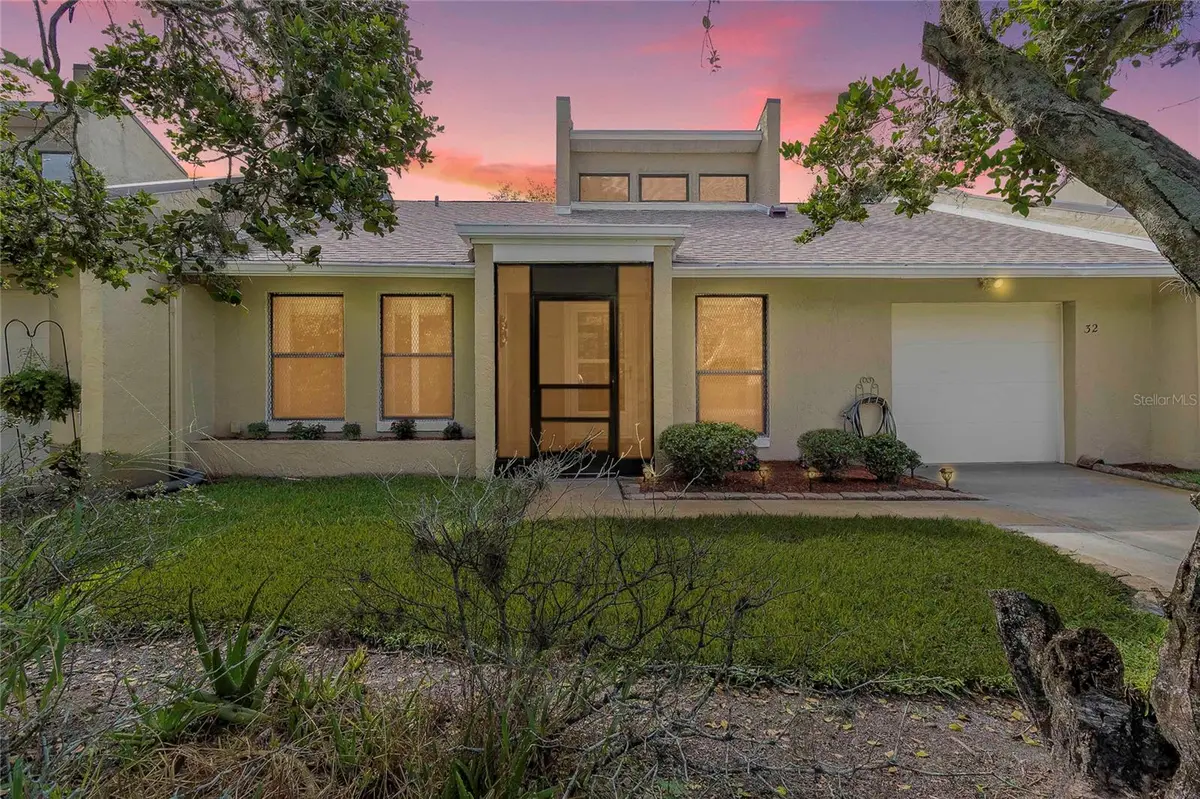 32 FAIRWAY DR #32, Debary, FL 32713