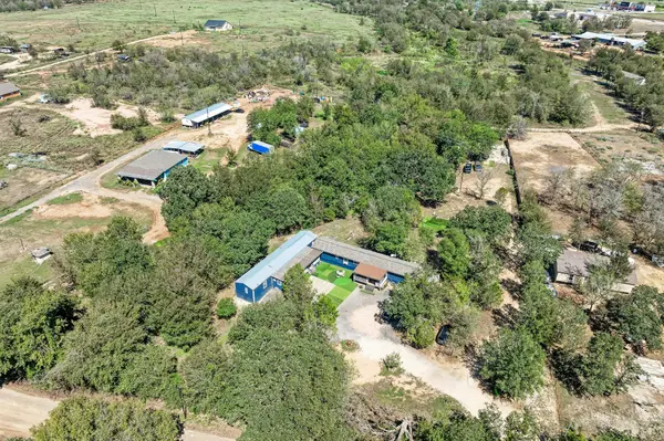 181 Waugh WAY, Bastrop, TX 78602