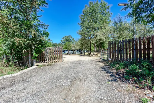 181 Waugh WAY, Bastrop, TX 78602