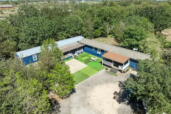181 Waugh WAY, Bastrop, TX 78602