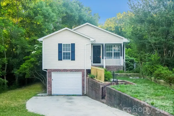 978 Braxton DR, Concord, NC 28025