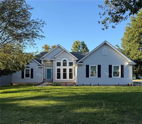 13470 Timber Park LN, Platte City, MO 64079