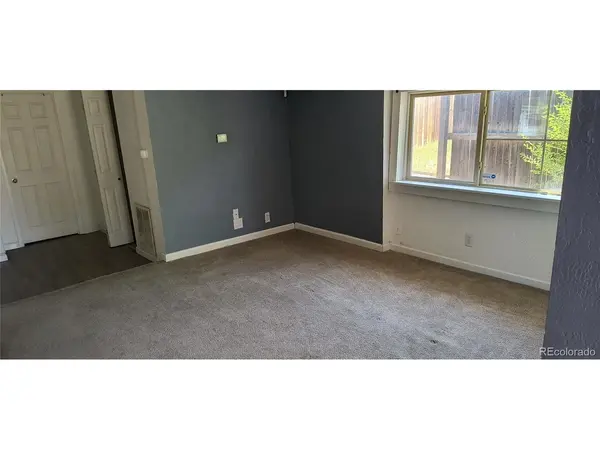 166 Newton, Denver, CO 80219