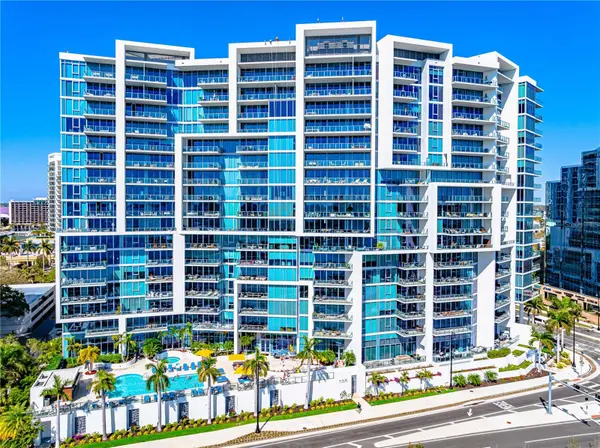 1155 N GULFSTREAM AVE #208, Sarasota, FL 34236