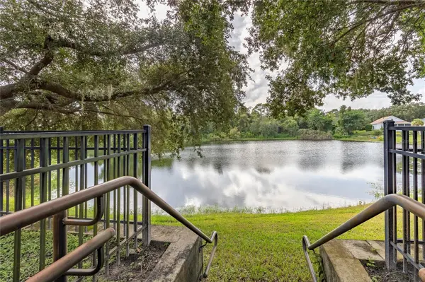 32 FAIRWAY DR #32, Debary, FL 32713