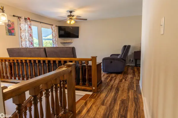 303 Newcastle RD, Marshalltown, IA 50158