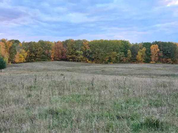 8250 Hawk Ridge RD, Grasston, MN 55030