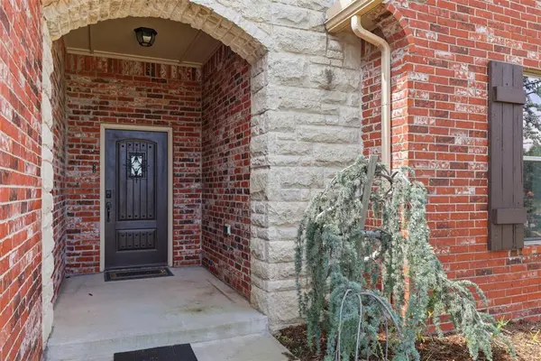 13608 Cobblestone Curve RD, Oklahoma City, OK 73142