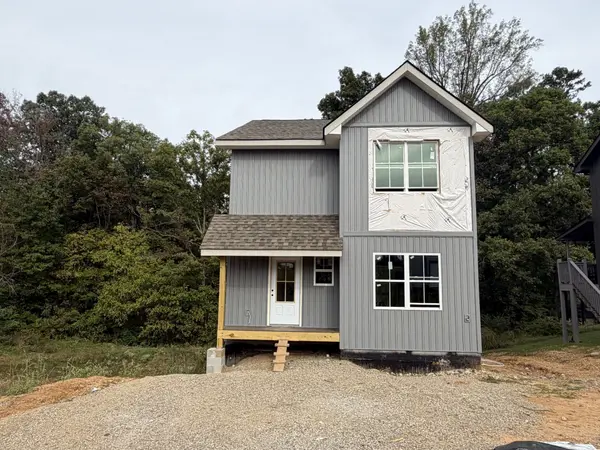 905 Lacy Ct, Sevierville, TN 37862