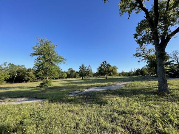 124 Hereford LN, Bastrop, TX 78602