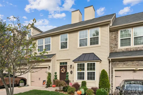 9506 Birkwood CT, Charlotte, NC 28278