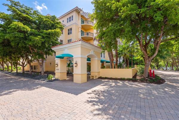 2151 GULF OF MEXICO DR #4, Longboat Key, FL 34228