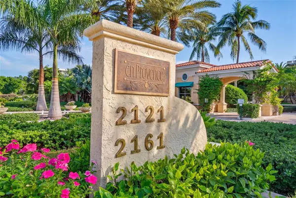 2151 GULF OF MEXICO DR #4, Longboat Key, FL 34228