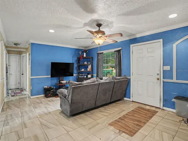 2205 N HIAWASEE RD, Orlando, FL 32818