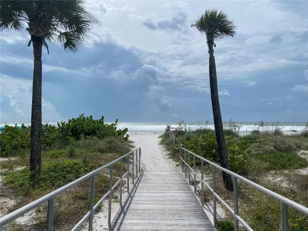 13321 E 1ST #A, Madeira Beach, FL 33708
