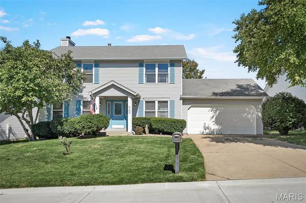 445 Lantana LN, St Peters, MO 63376