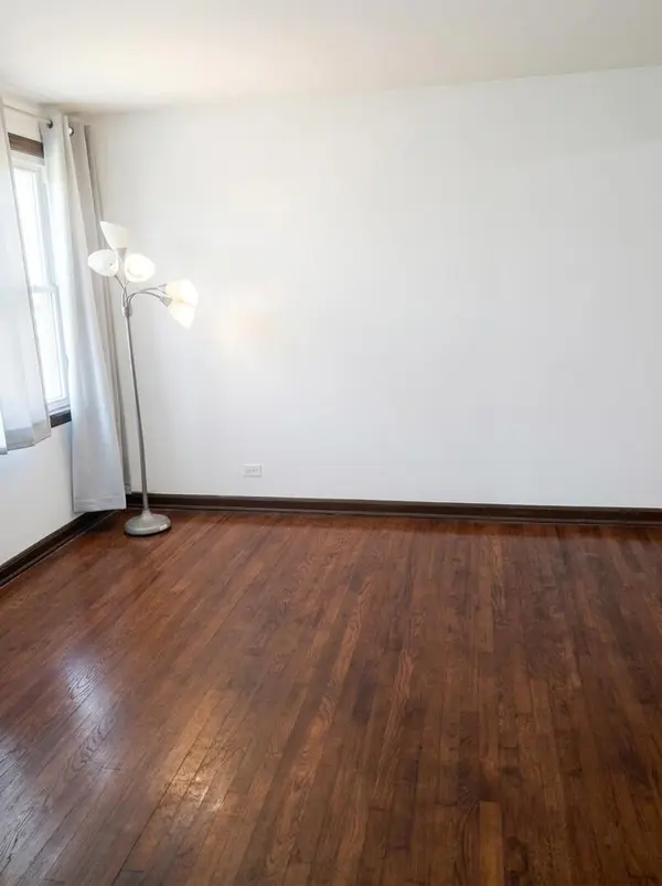9666 S Brennan AVE, Chicago, IL 60617