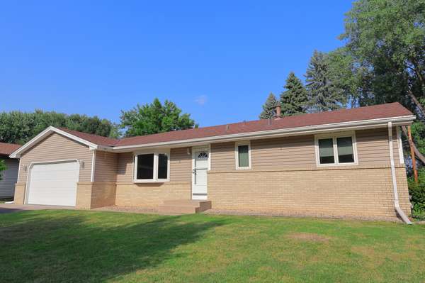 67 13th AVE SW, New Brighton, MN 55112