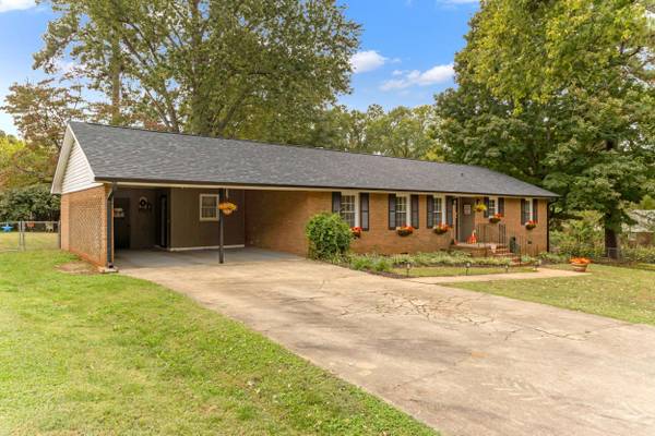418 wedgewood DR, Boiling Springs, SC 29316