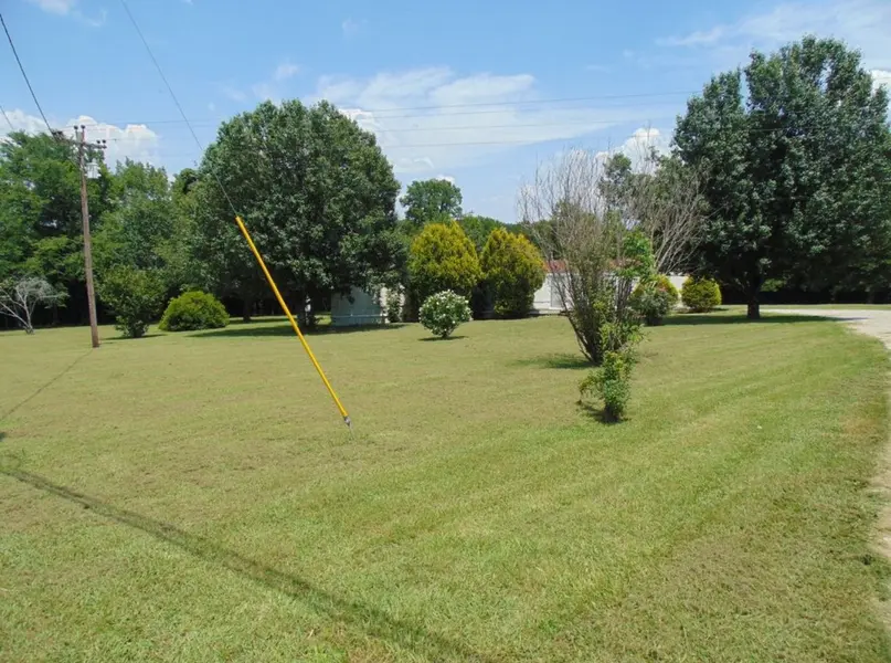 1361 Yell Rd, Lewisburg, TN 37091