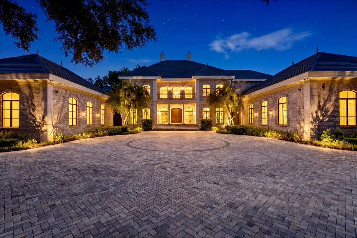 803 GUISANDO DE AVILA, Tampa, FL 33613