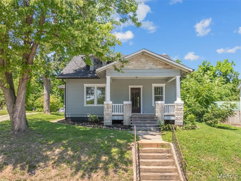 913 Maupin AVE, New Haven, MO 63068