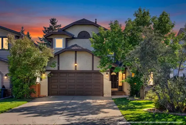 19 Edgepark Rise NW, Calgary, AB T3A 4E7