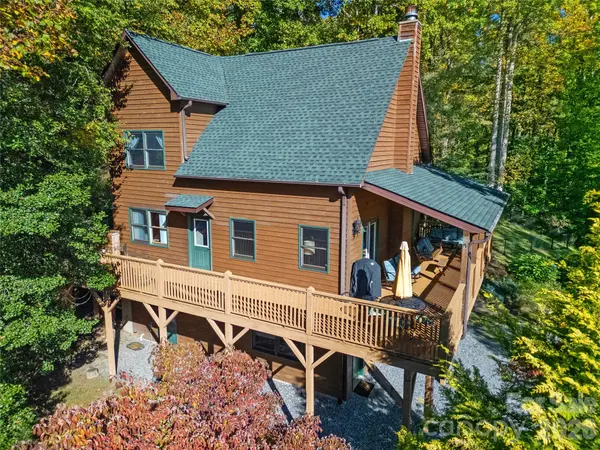 373 Lynn Crest DR, Brevard, NC 28712